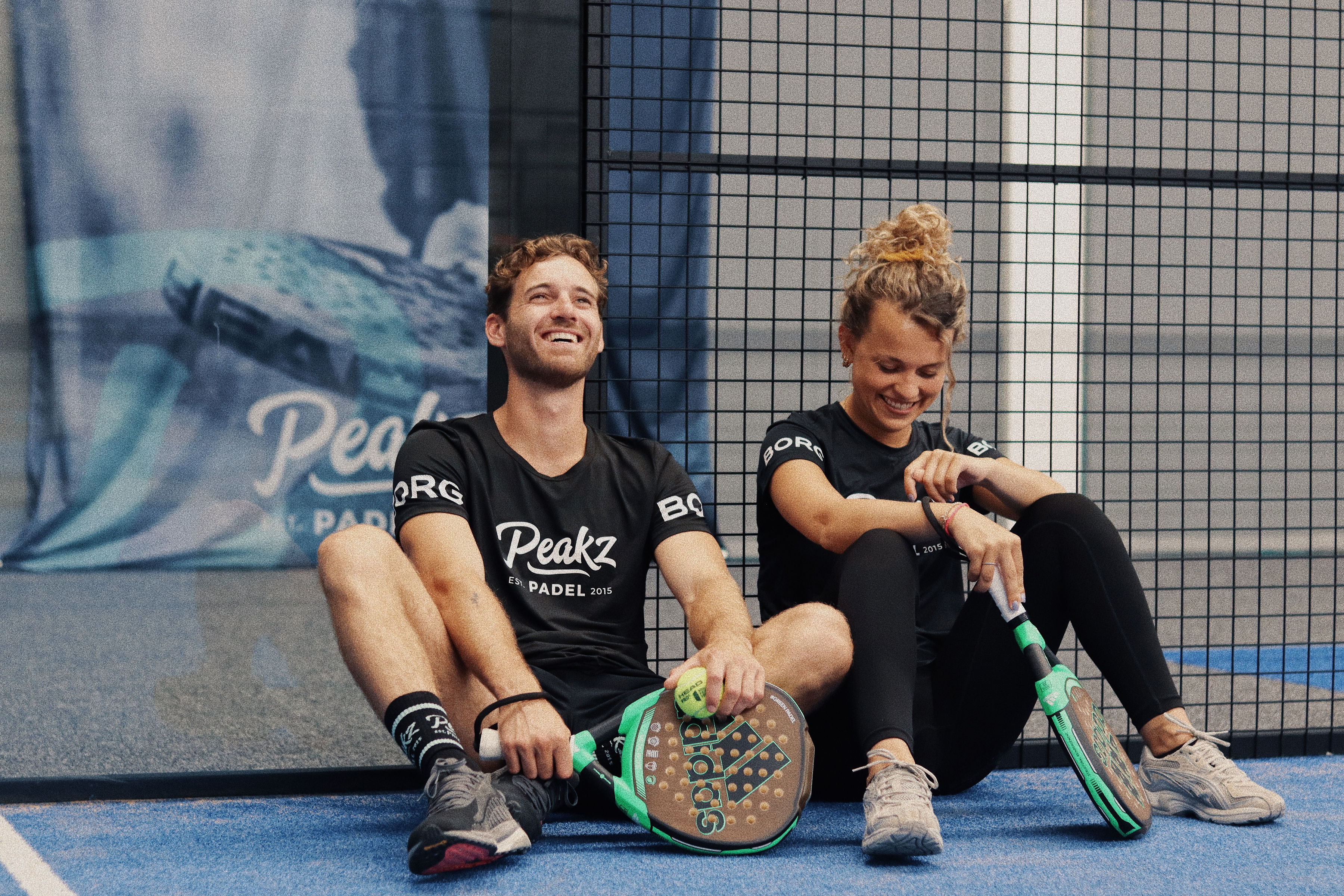 Anmeldung zum Newsletter von Peakz Padel