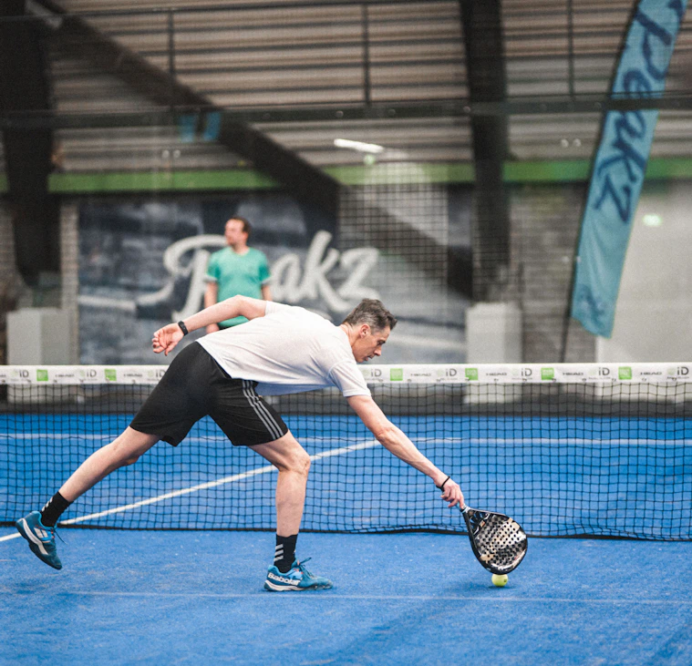 1 tegen 1 padellen in Oisterwijk 1 tegen 1 padellen in Oisterwijk