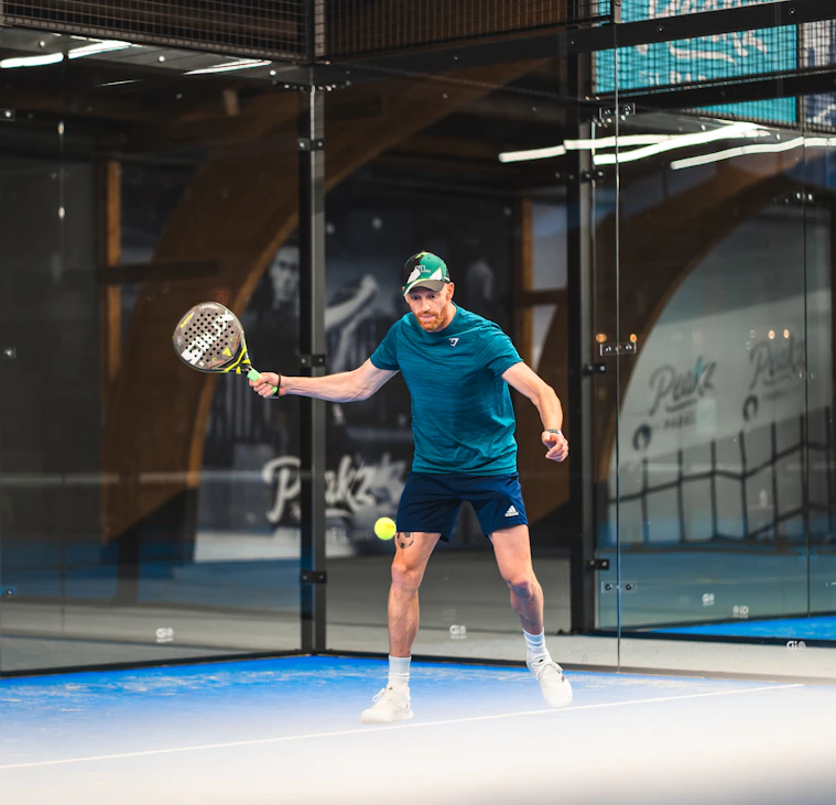 Padel in Heerlen bij Peakz Padel Padel in Heerlen bij Peakz Padel