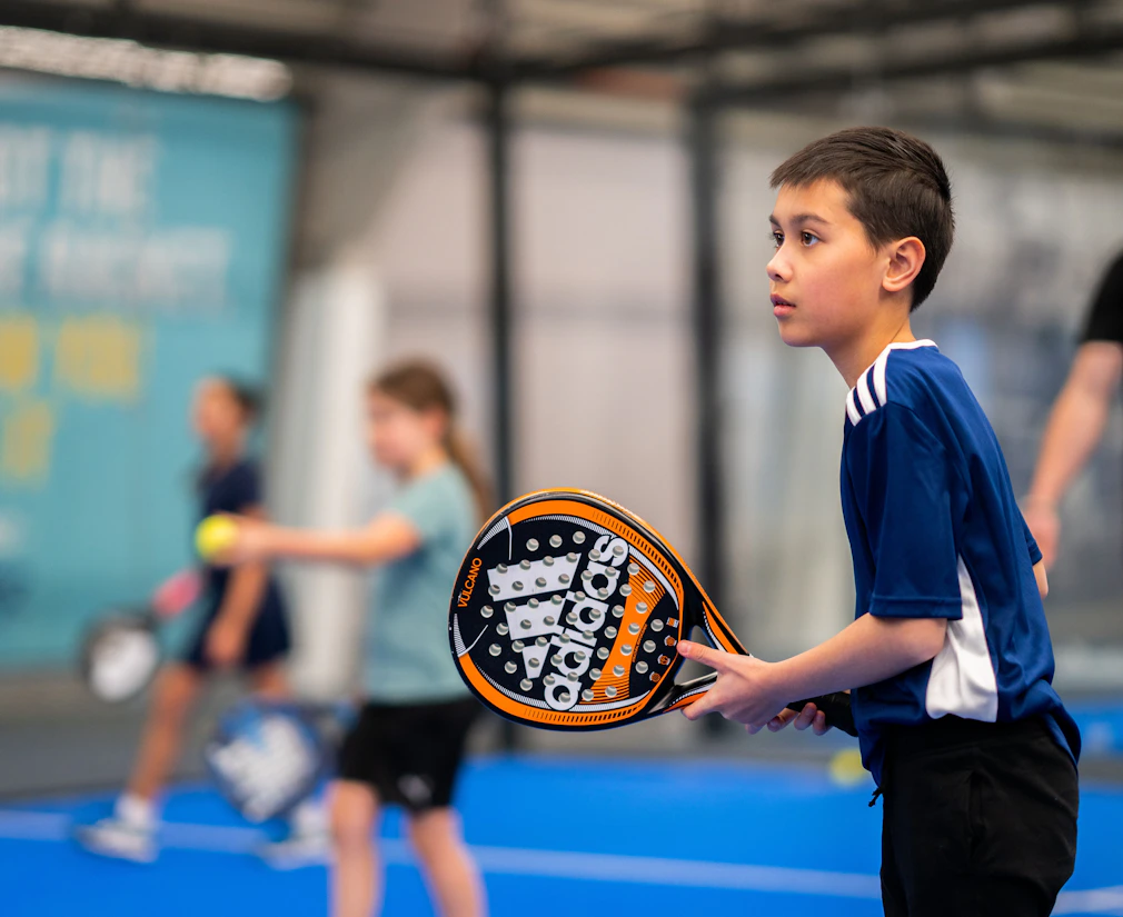 Samen met je kind of ouder padellen Samen met je kind of ouder padellen