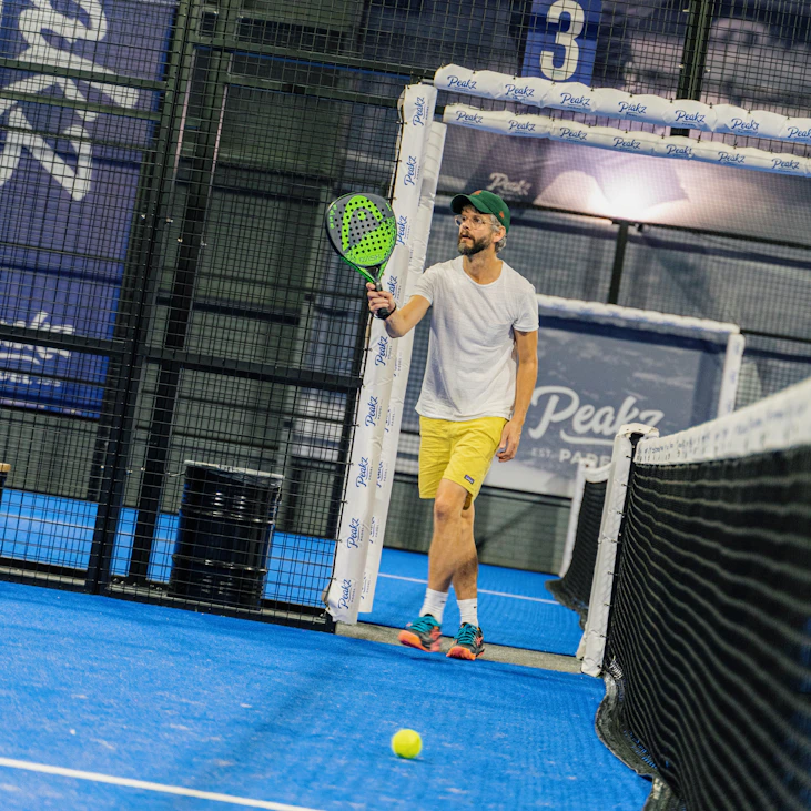 Binnen padellen in Den Haag Binnen padellen in Den Haag