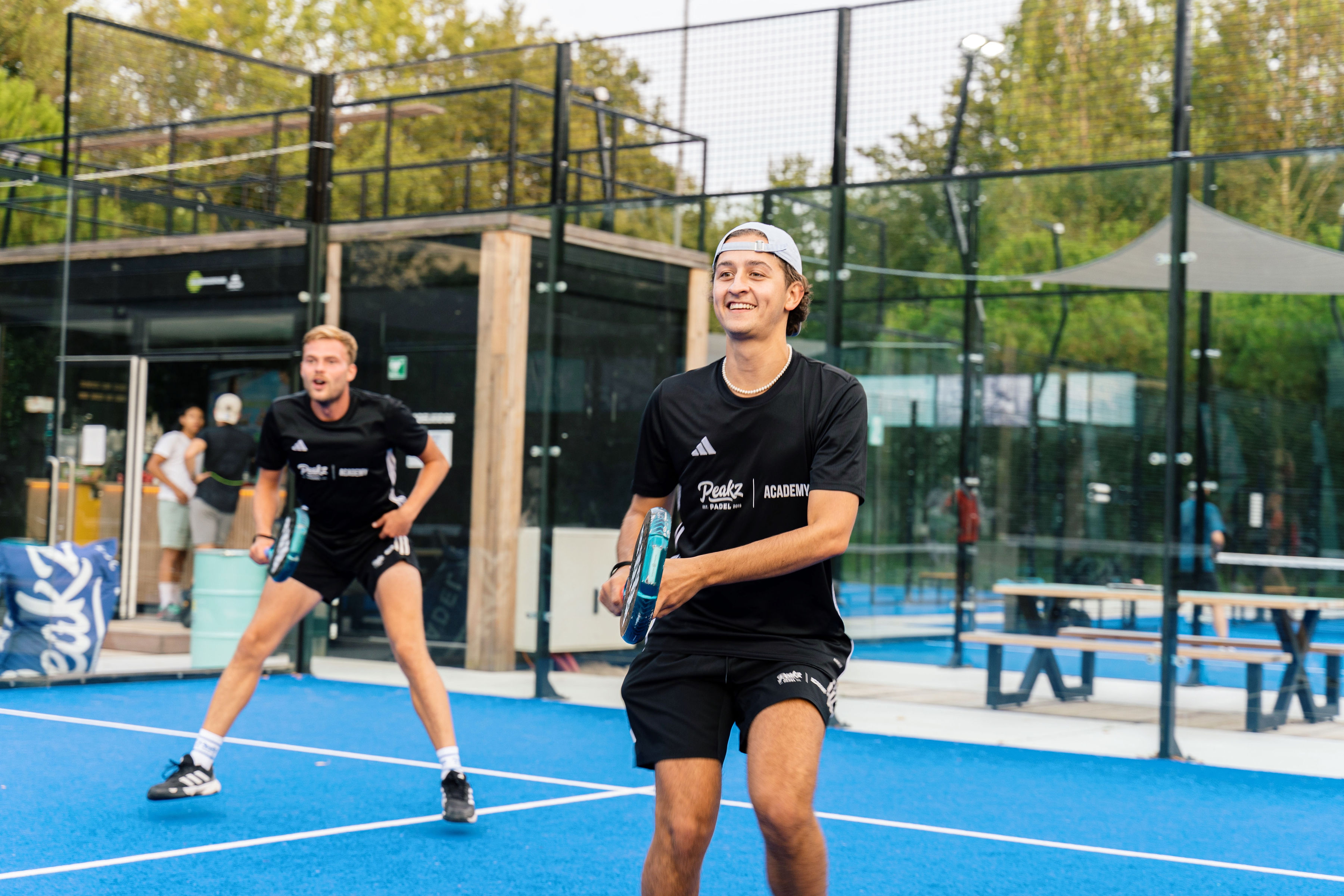 Padel in Eindhoven bij Peakz Padel High Tech Campus