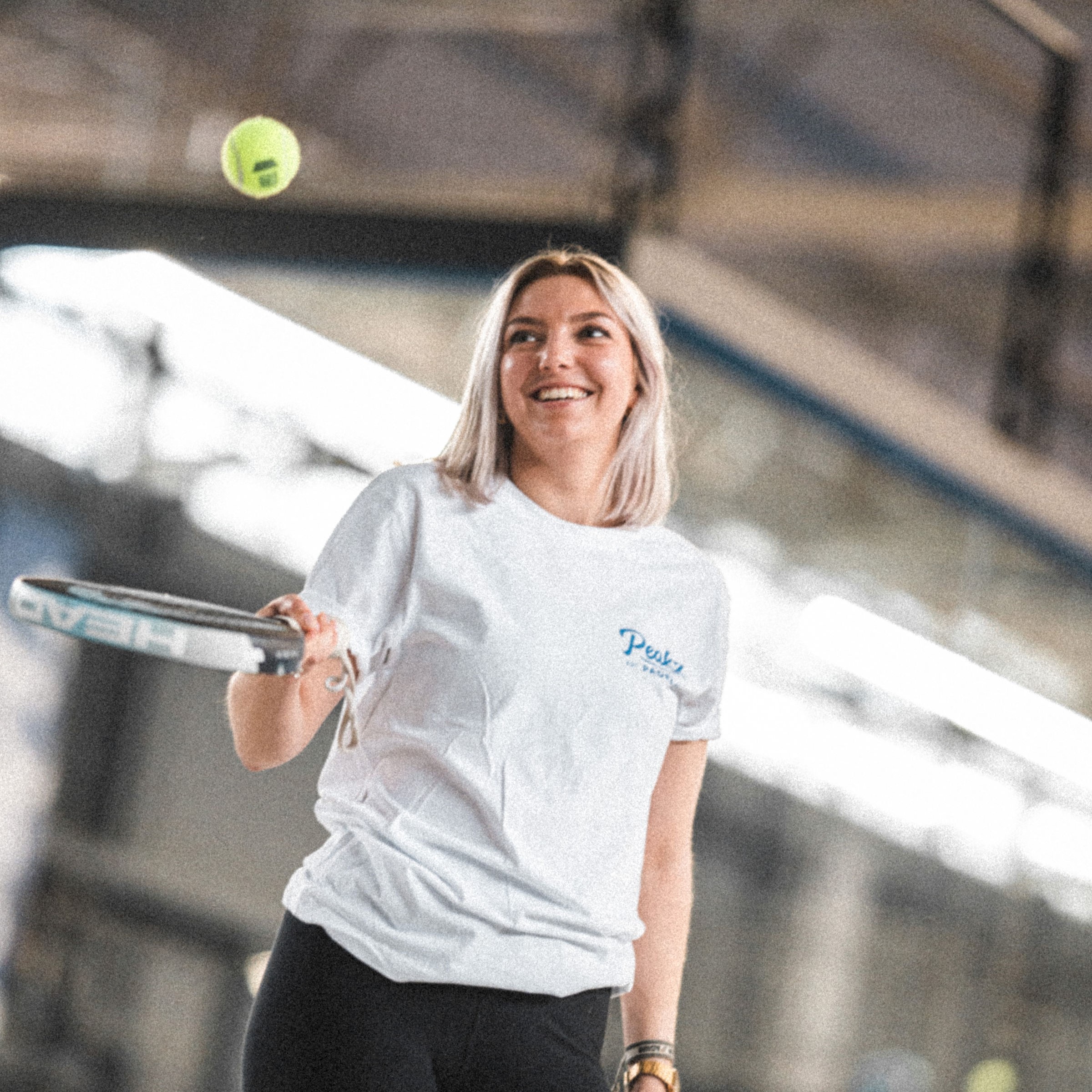 Speel padel in Groningen bij Peakz Padel
