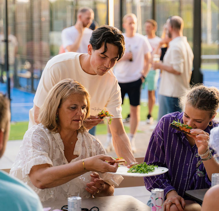 Peakz Padel Amsterdam Zuidoost Peakz Padel Amsterdam Zuidoost