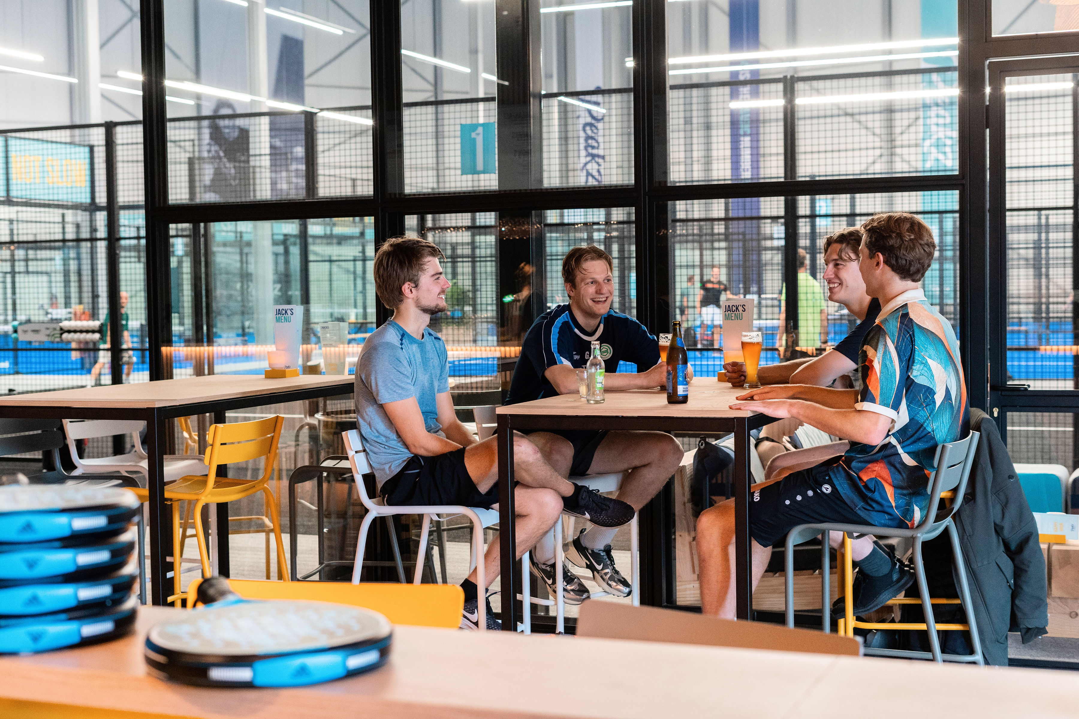 Horeca in Peakz Padel Groningen