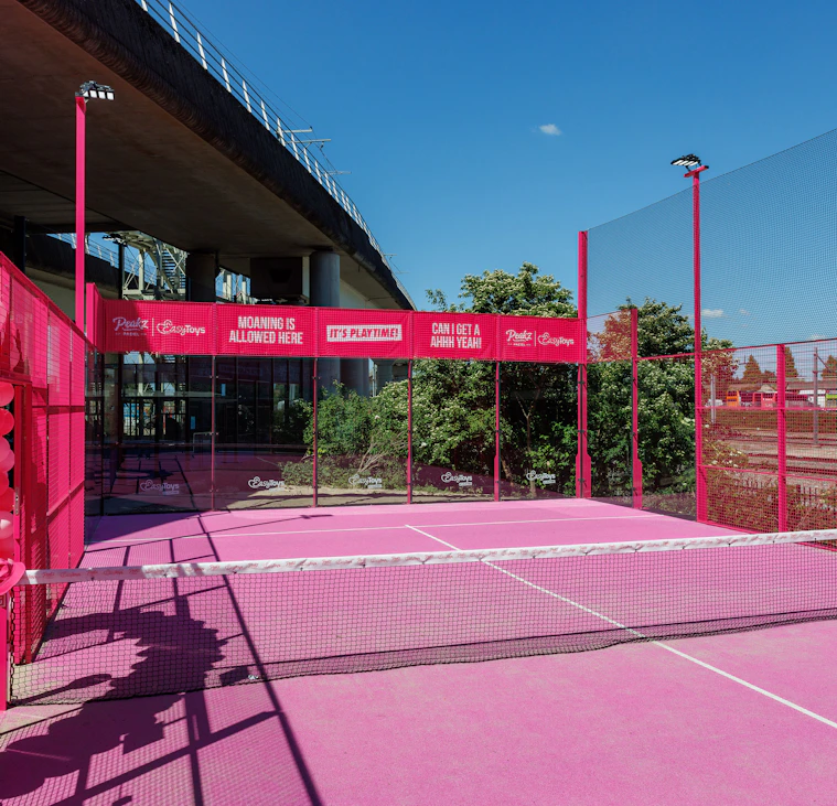 Roze padelbaan Sloterdijk Roze padelbaan Sloterdijk