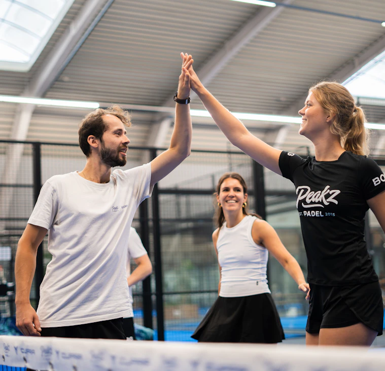 Padelles bij Peakz Padel Amersfoort Padelles bij Peakz Padel Amersfoort