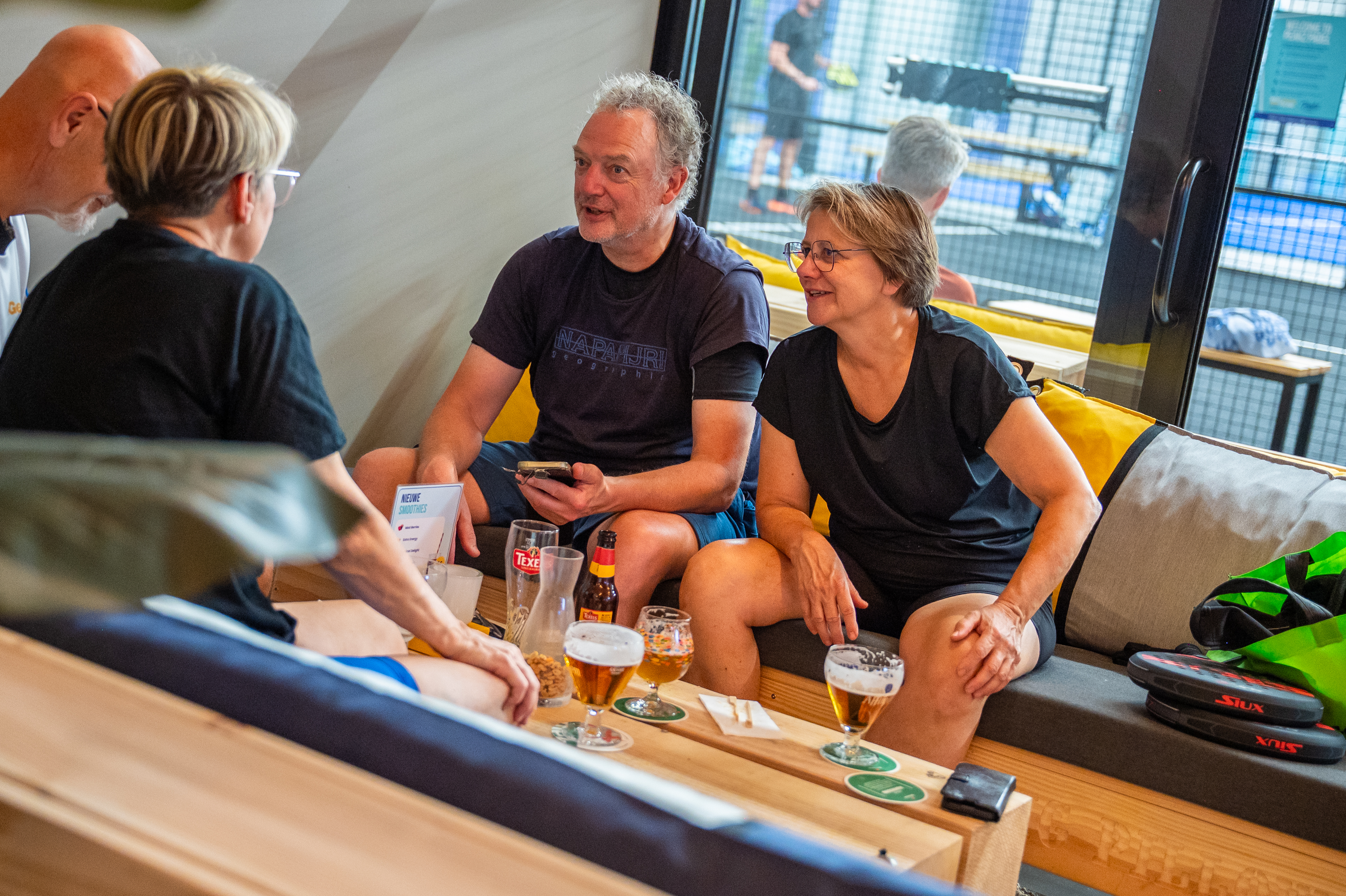 Borrel bij Peakz Padel Deventer