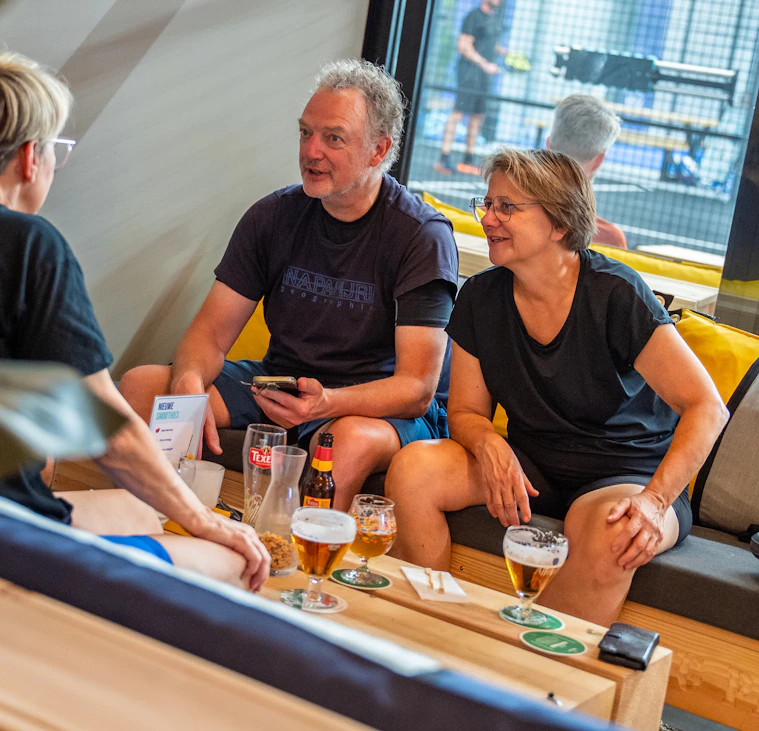 Borrel bij Peakz Padel Deventer Borrel bij Peakz Padel Deventer
