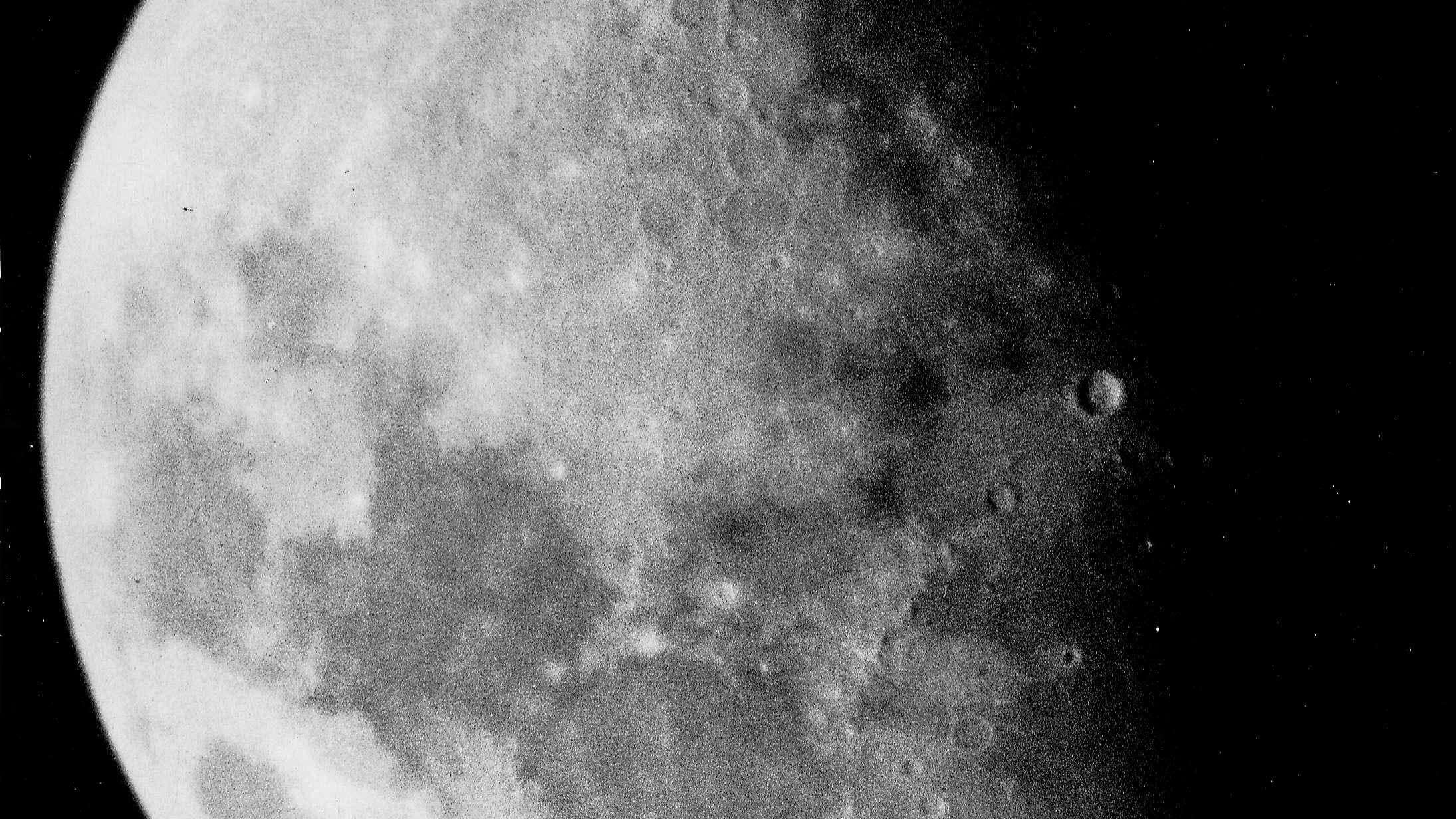 How to capture the moon How to capture the moon