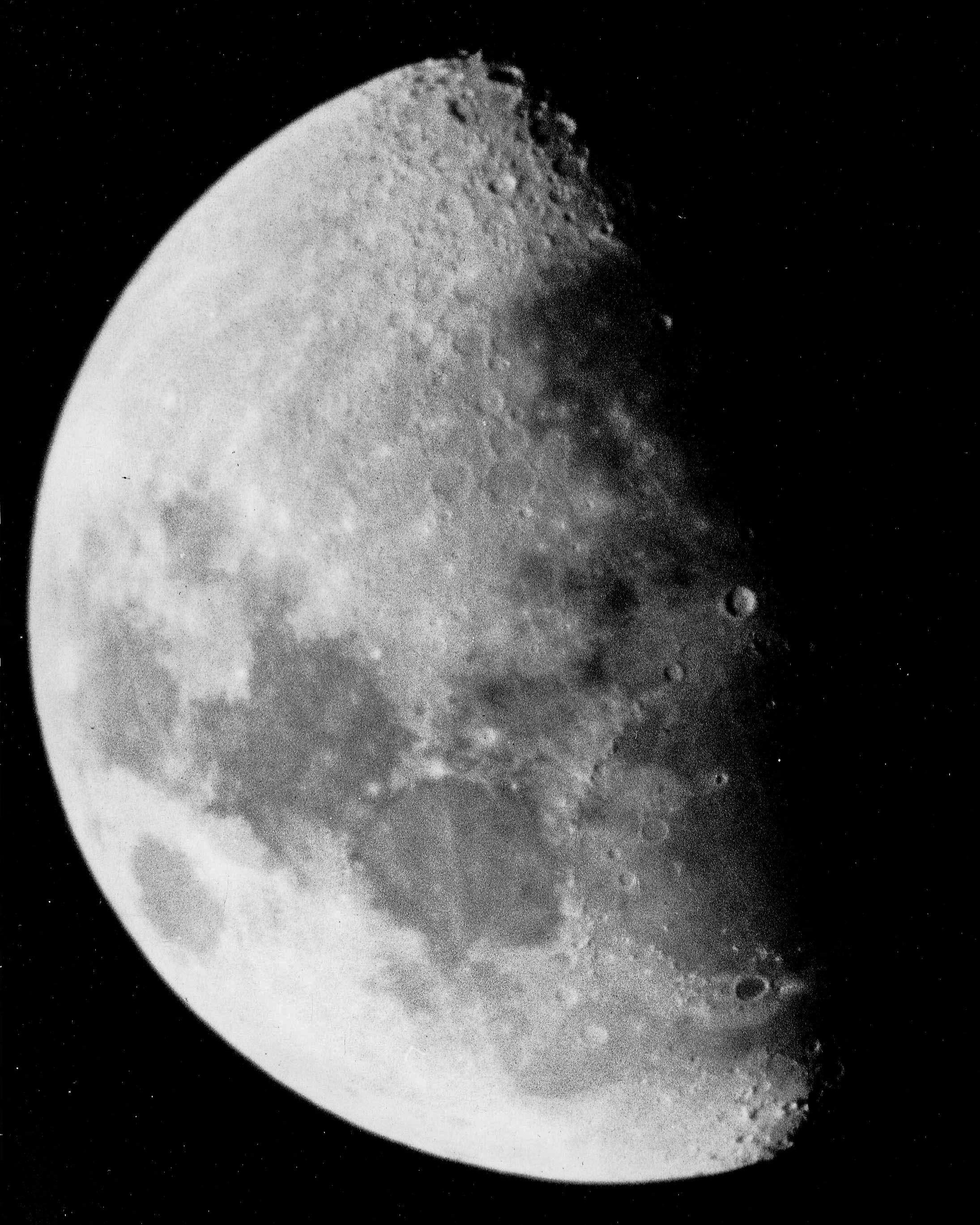 How to capture the moon How to capture the moon