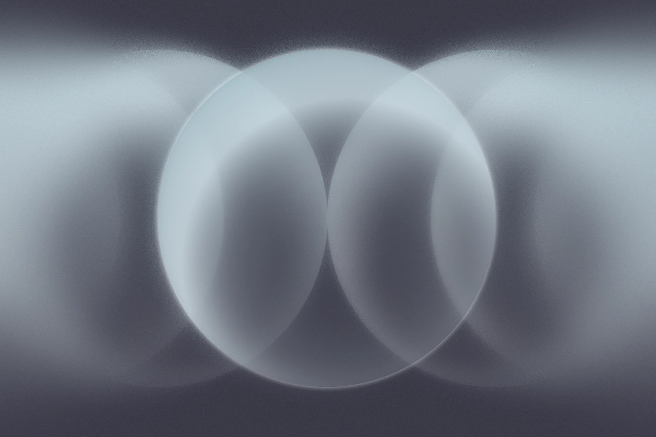 Abstract illustration of overlapping circles, suggesting a unified view of incoming and outgoing funds.