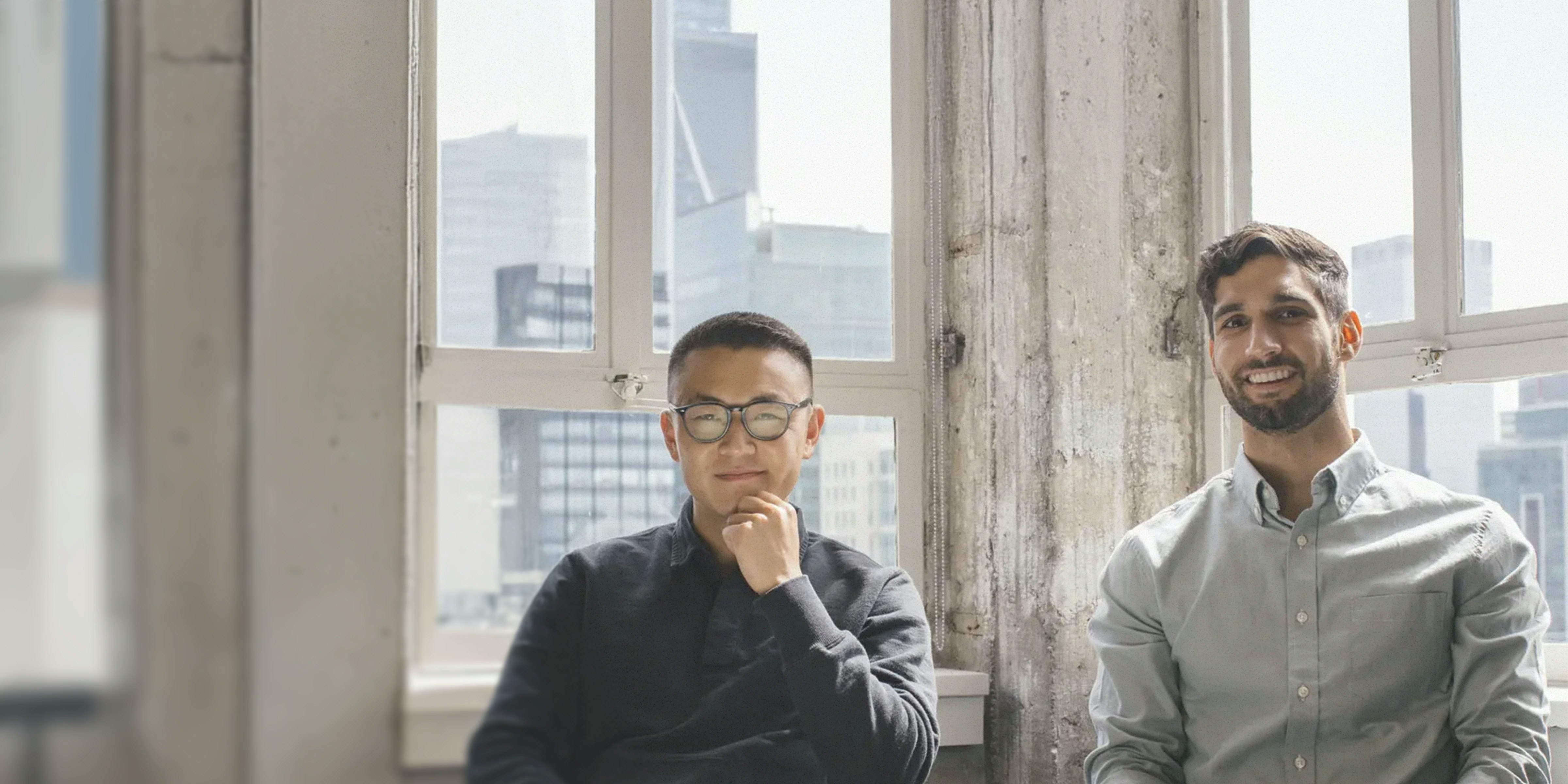 Portrait of two founders next to a testimonial about how Mercury keeps pace with company-building.