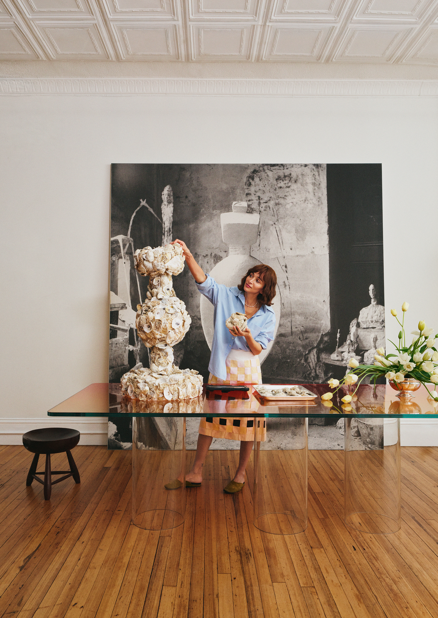 laila building oyster sculpture