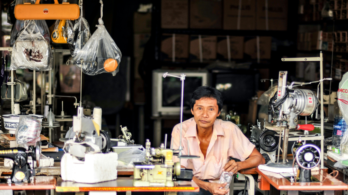 supply chain worker