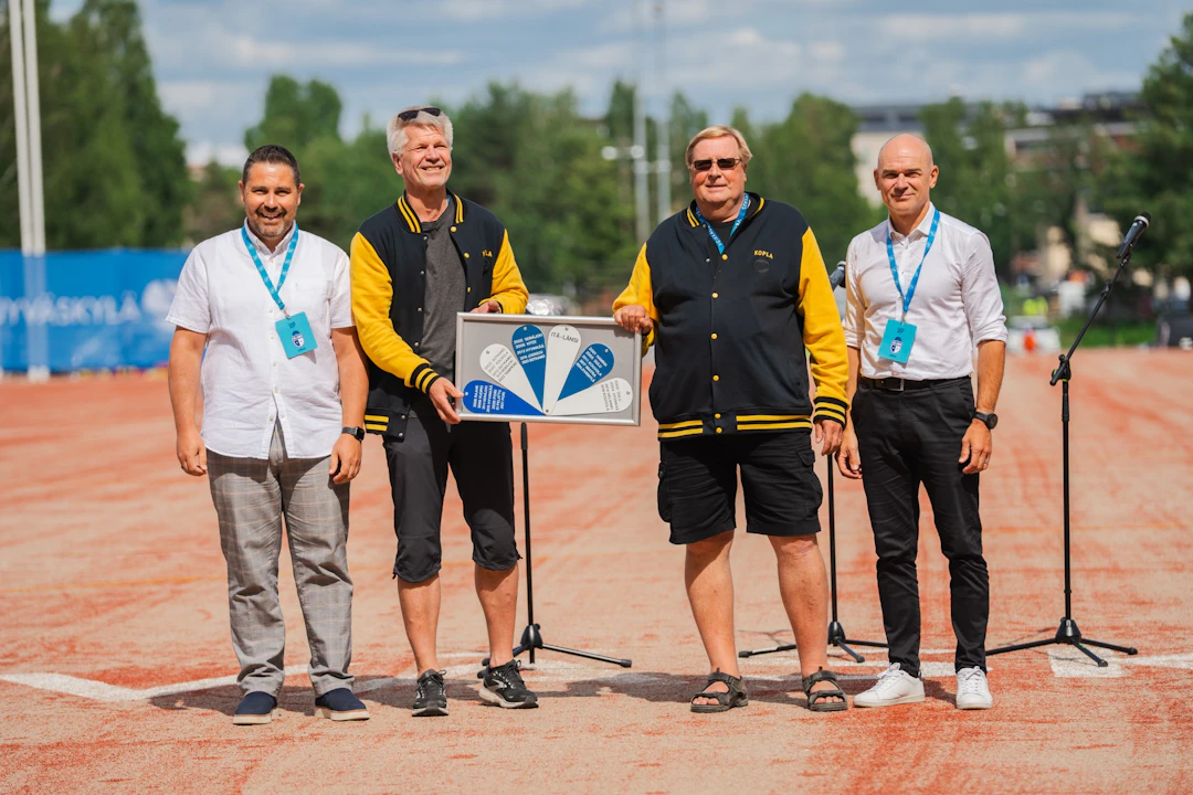 Kouvolan Pallonlyöjät sai Itä-Lännen järjestäjän viuhkan itselleen!