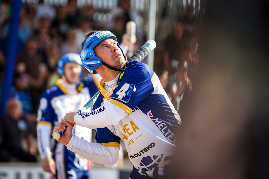 Sami Haapakoski lyö