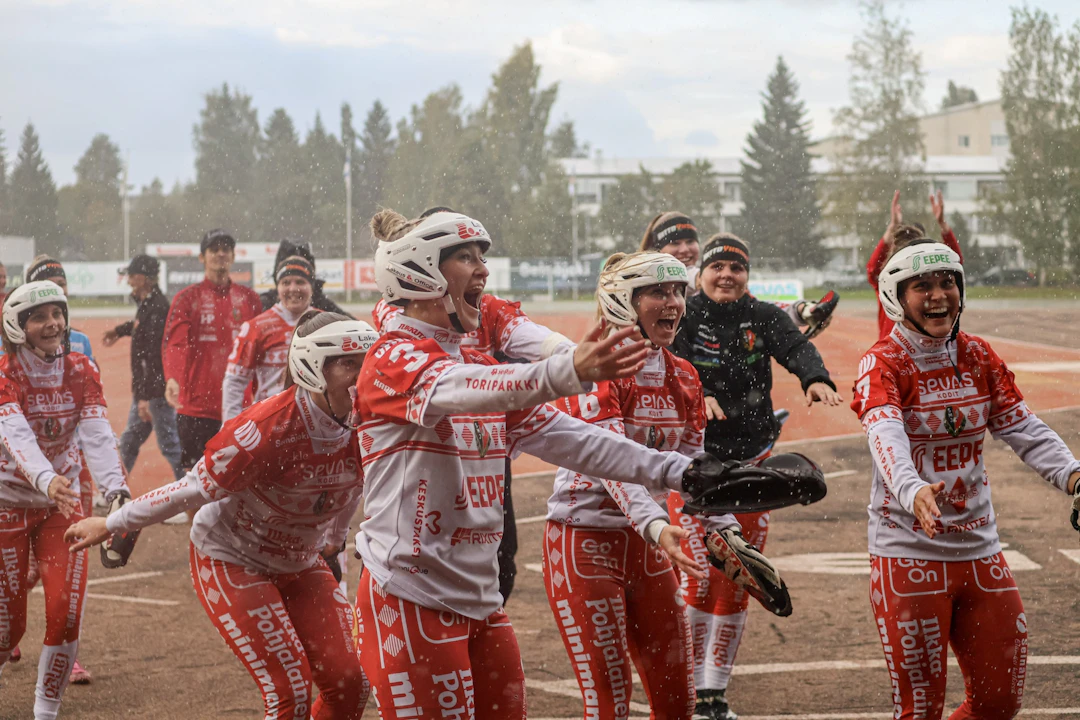 Jussittaret kiittää 2135 katsojaa sunnuntain pronssiottelussa