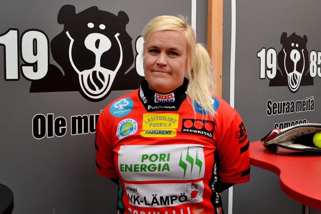 Kaisa Salmela palasi Superpesikseen lukkariksi viiden vuoden tauon jälkeen. Kuva: Pesäkarhut.