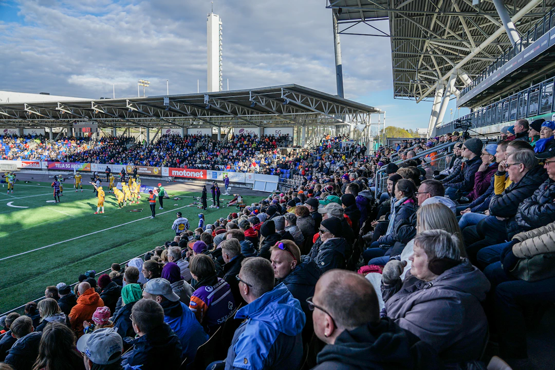 Superpesis on upeaa urheiluviihdettä, tervetuloa katsomoon! Kuva: Antti Haapasalo
