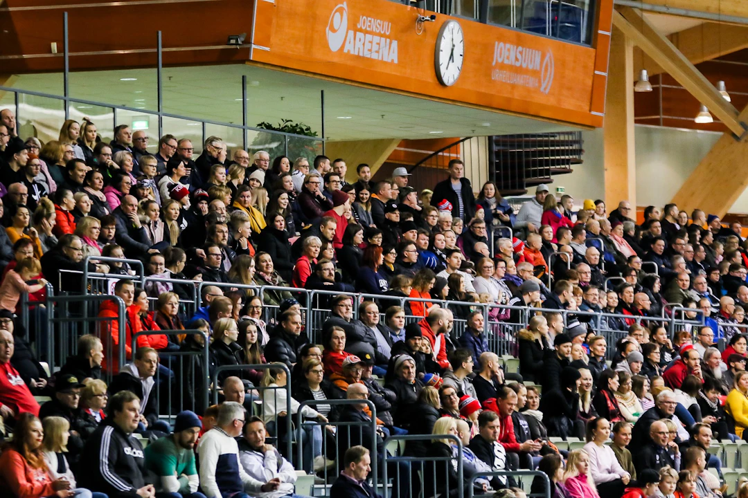 Joensuu-Areena-katsomo-100120
