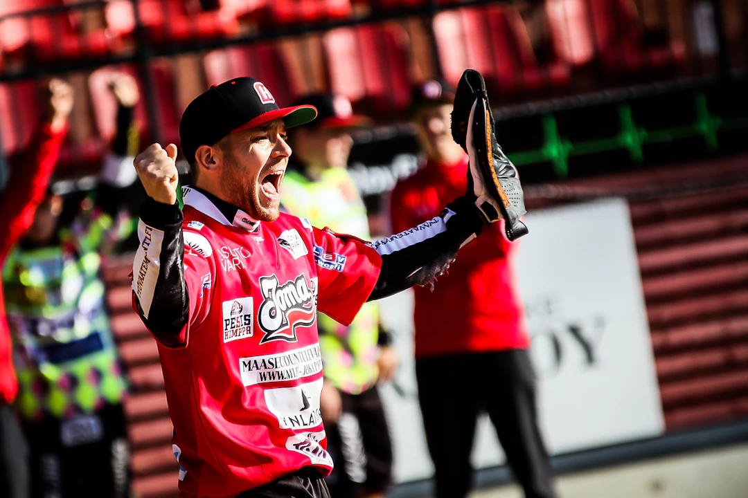 Juha Puhtimäki saapuu vieraaksi Valavuori Liveen torstaina kello 21 alkaen. Kuva: Joona-Pekka Hirvonen