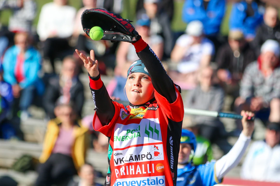 Minttu Vettenranta tekee paluun Pesäkarhujen lukkariksi. Kuva: Lassi Karvonen