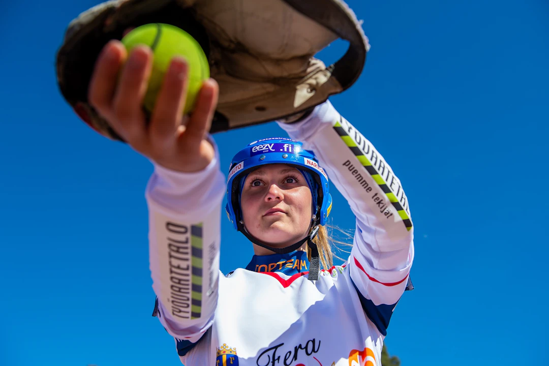 Ilona Hakoniemi, Fera