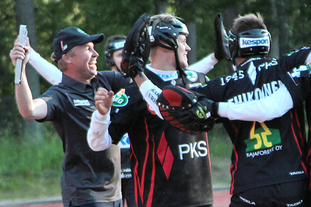 Kiteen Pallo hiljensi yli 2000-päisen Kerubi Stadionin yleisön. Kuva: Niilo Hirvonen