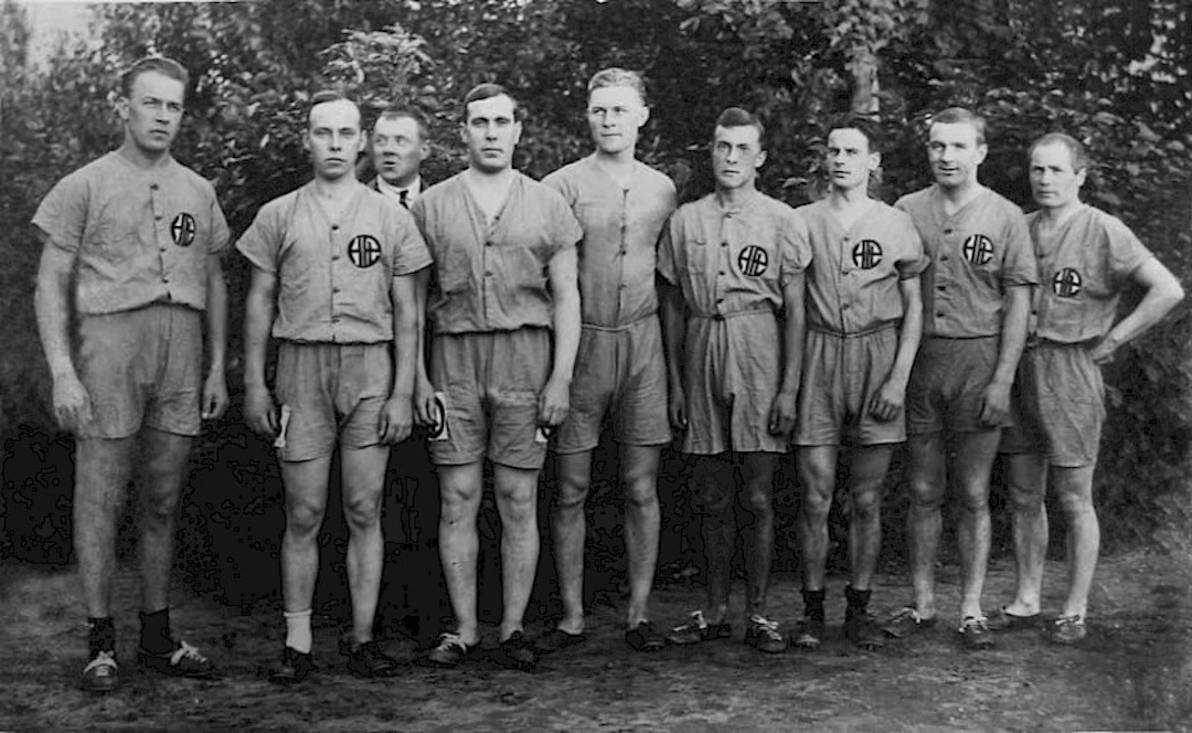 hpl-1922.846x0-is.jpg