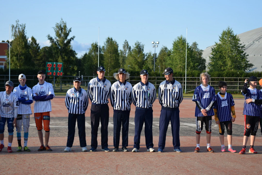 Suurleiri-2019-pojat-kilpa-itälänsi-tuomarit-c.-Janika-Lehto.jpg