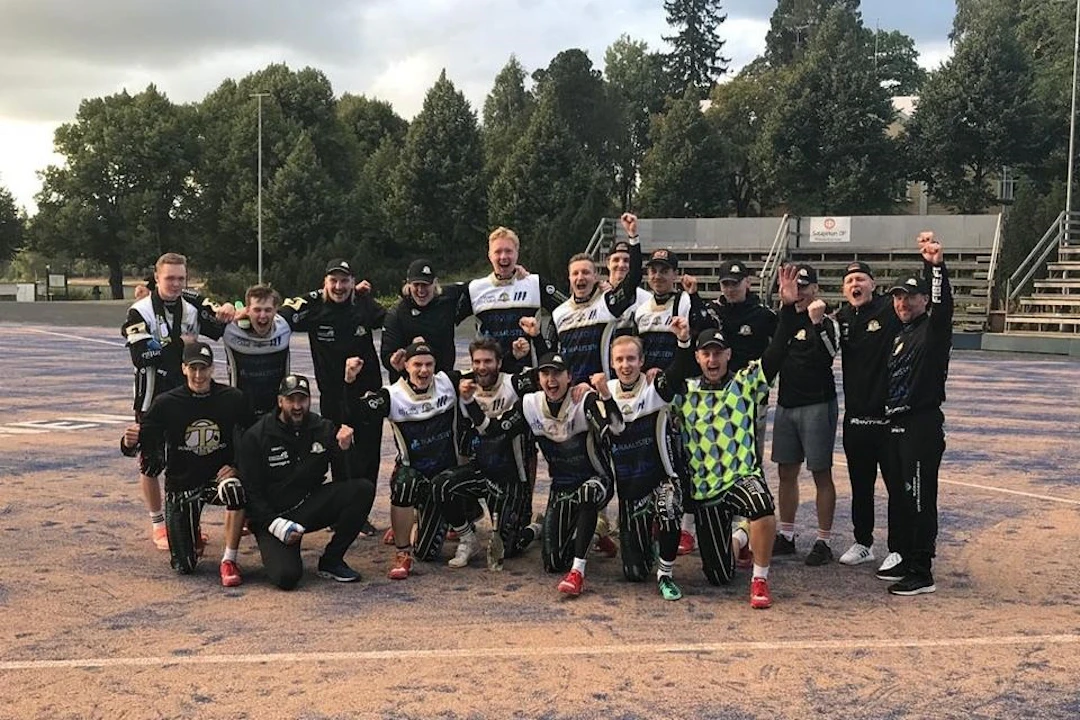 Ikaalisten Tarmo, nousu Ykköspesikseen