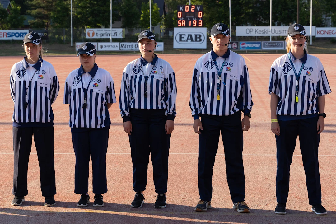 Nuorisoleiri 2019: Poikien Itä-Länsi, tuomarit
