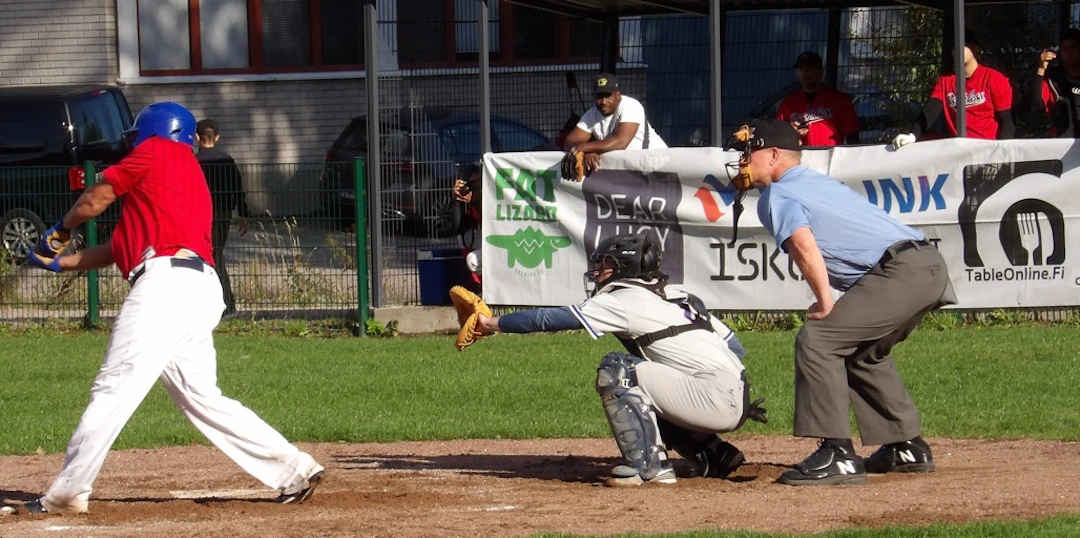 LaTIN-BATTER.jpg