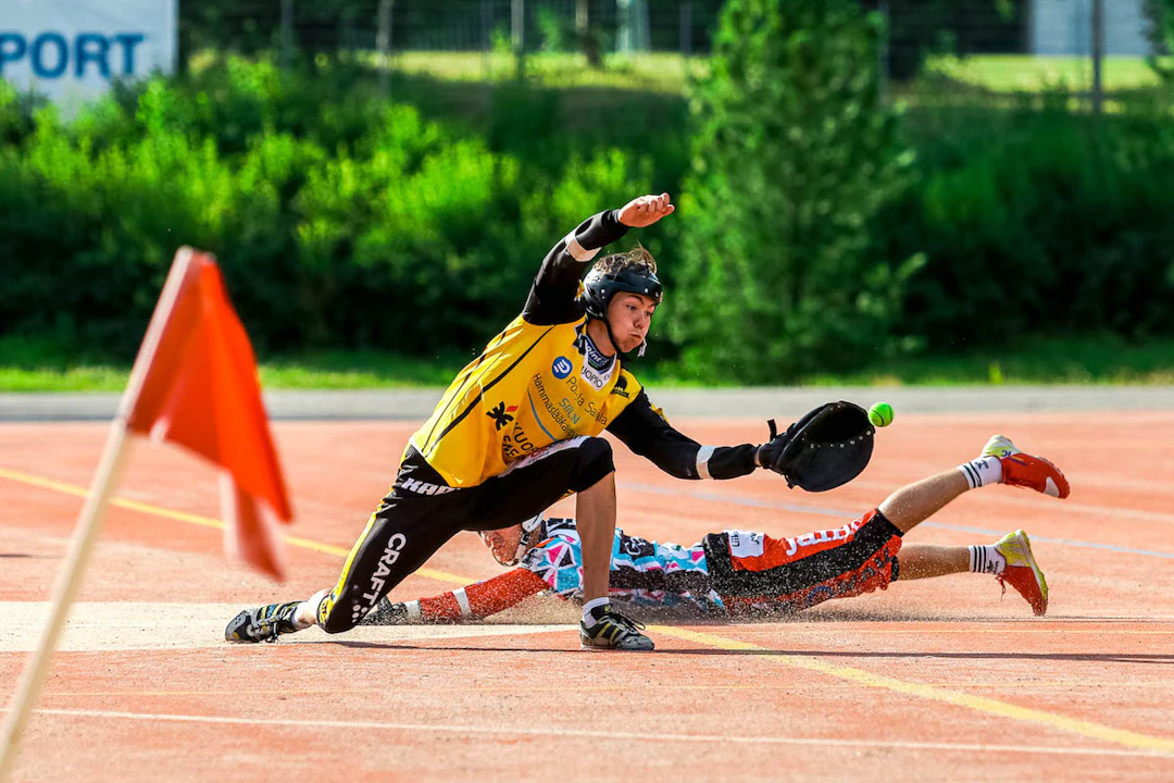 Puijon Pesis, Kuopio vs. Jyväskylän Lohi