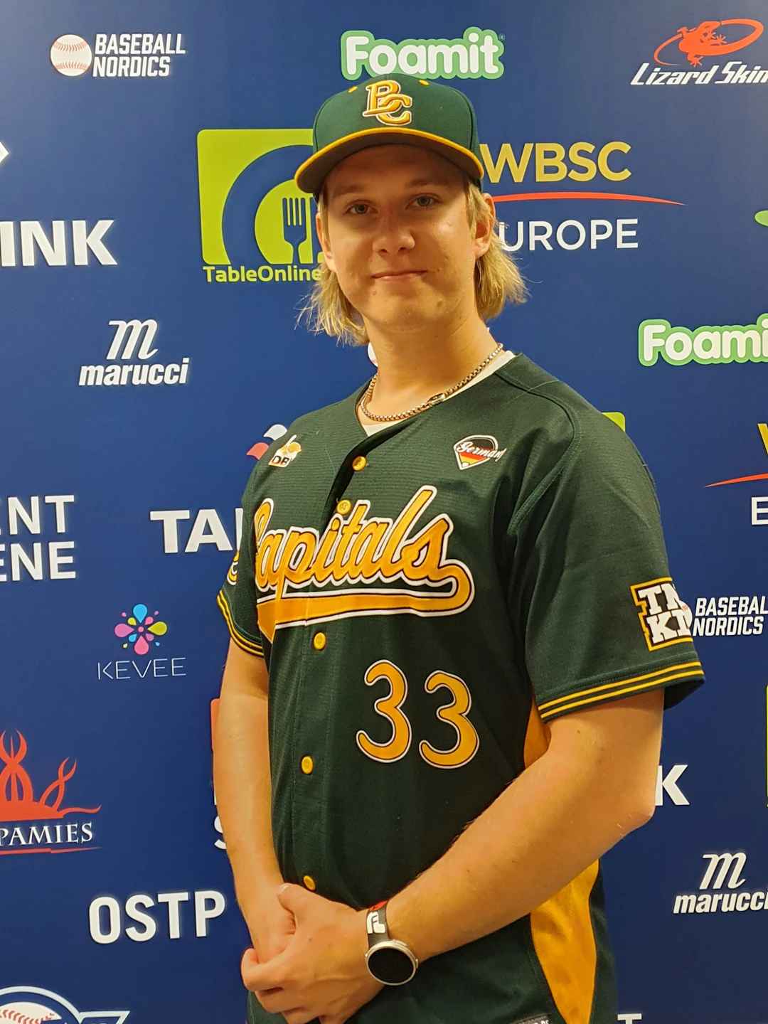 Konsta-Kurikka-Bonn-Capitals.jpg