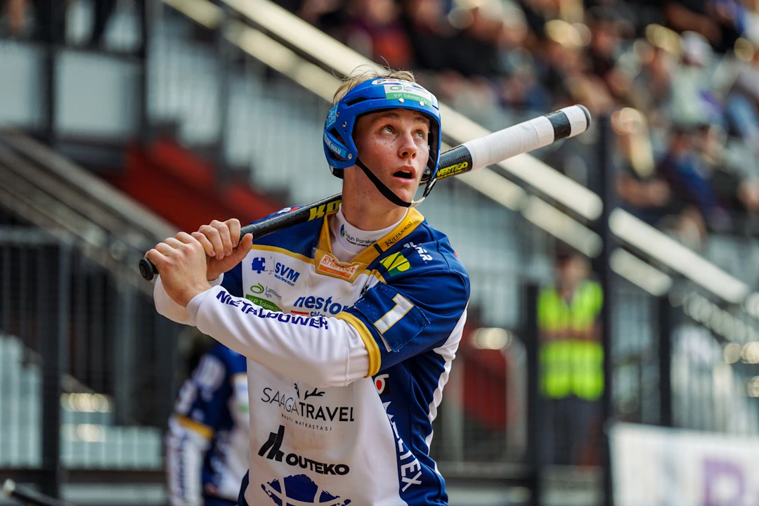 Teemu Hollanti, Kempeleen Kiri