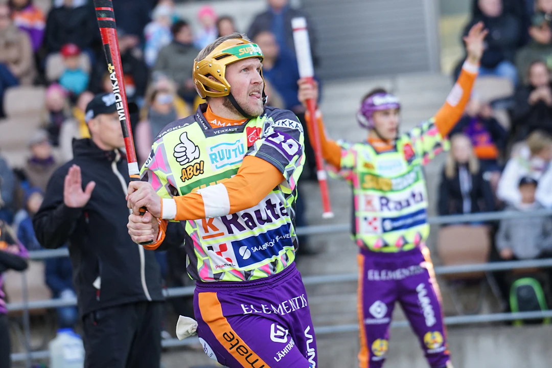 Roope Korhonen oli ensi kertaa mukana miesten Superpesiksen loppuotteluissa jo kaudella 2000. Kuluva kausi on Korhoselle uran 20:s Superpesiksessä. Kuva: Antti Haapasalo