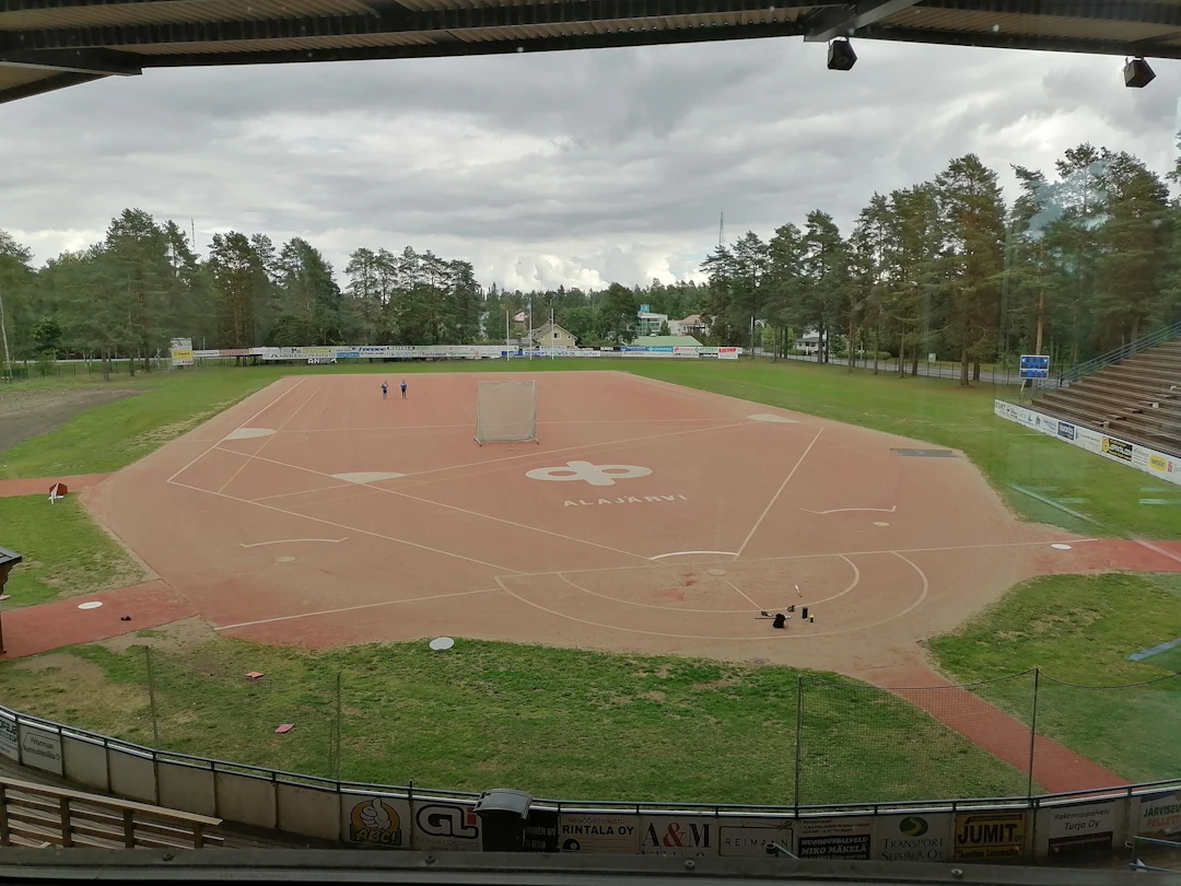 Kitron pesäpallostadion Alajärvellä