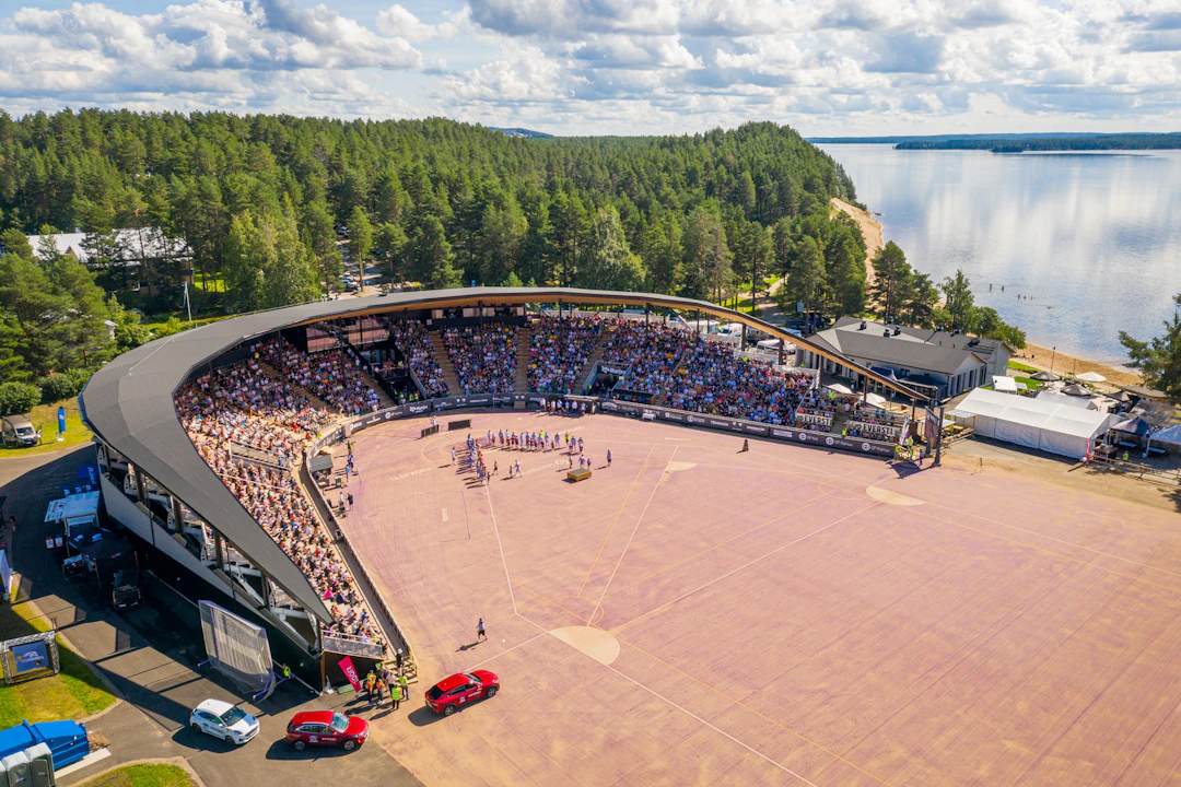 Hiukan pesäpallostadion Sotkamossa