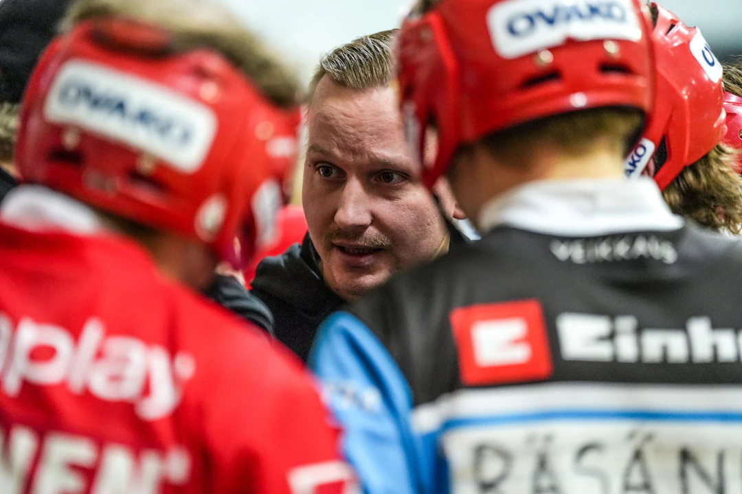 Pelinjohtaja Atte Hakala, Imatran Pallo-Veikot