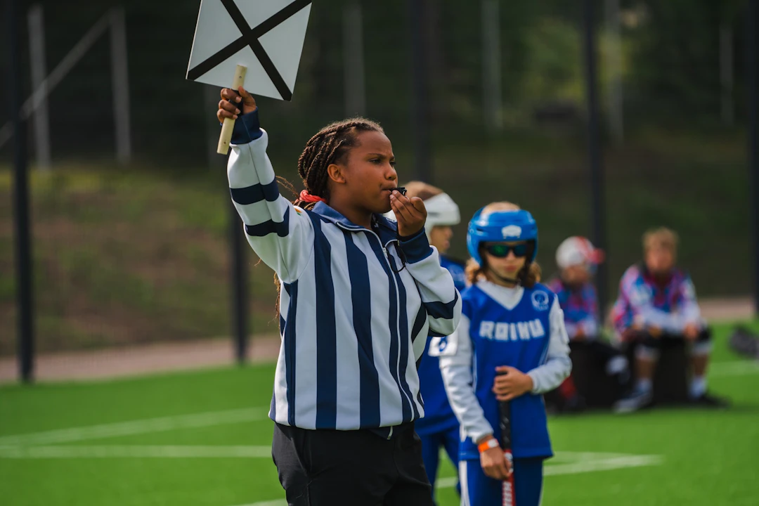 Rosa Nyassi, syöttötuomari