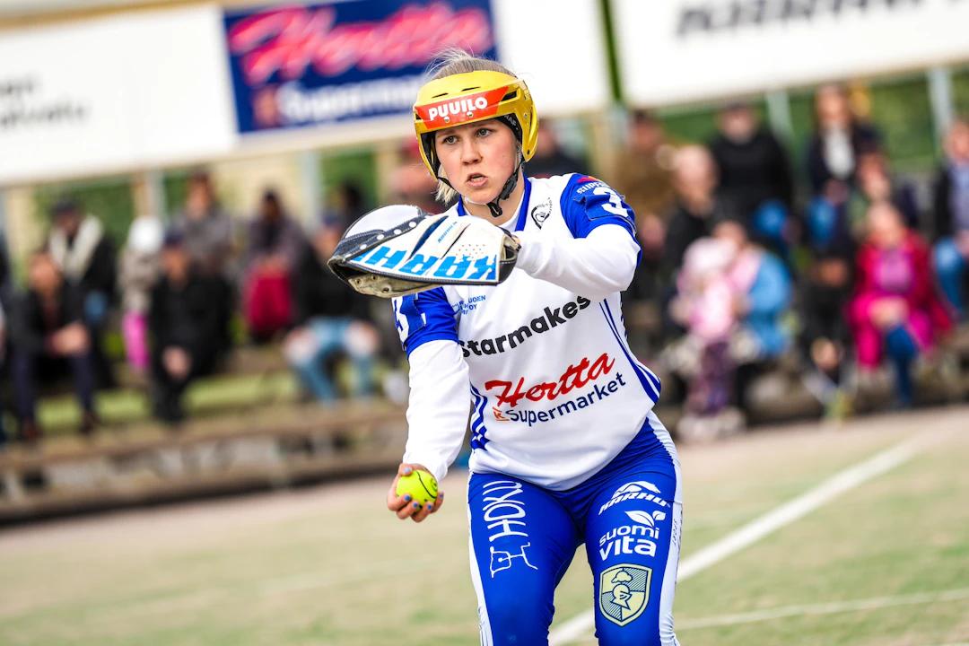 Erica Rosendahl, Roihuttaret, Helsinki