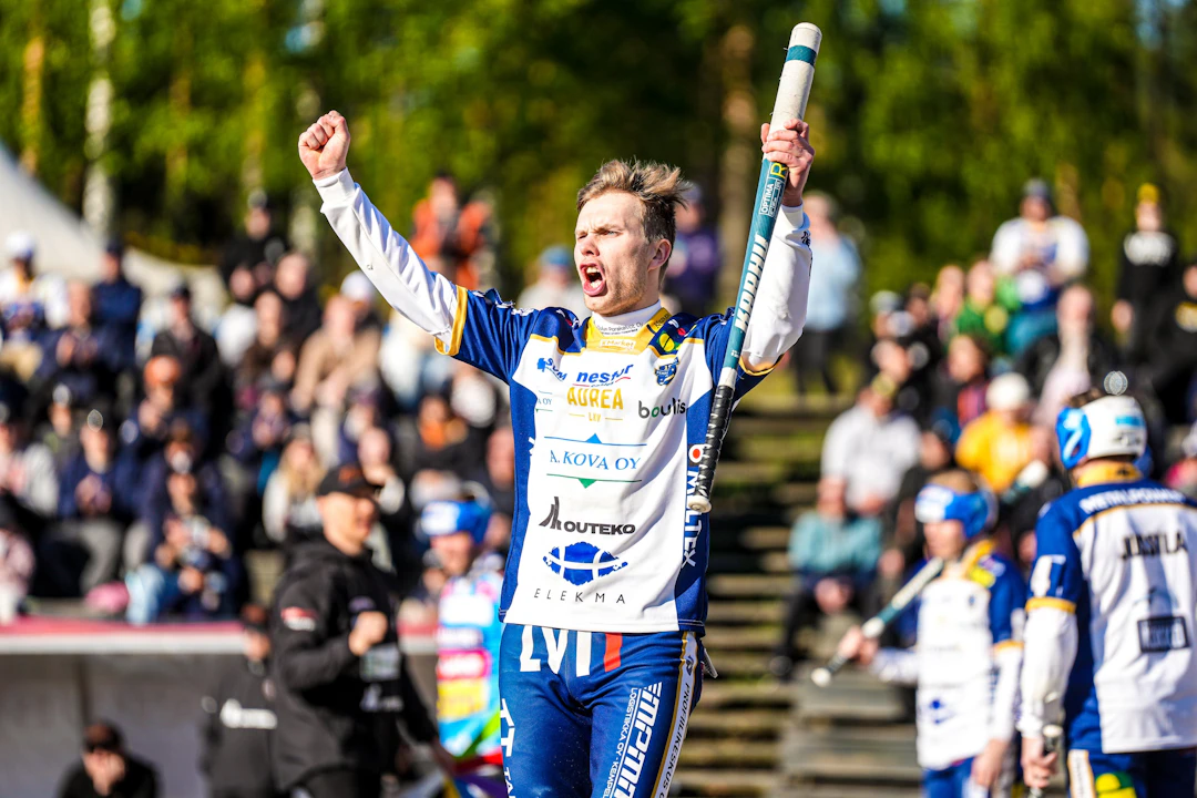 Perttu Olli tuulettaa