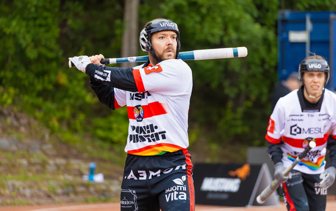 Juha Puhtimäki, Puna-Mustat, Helsinki