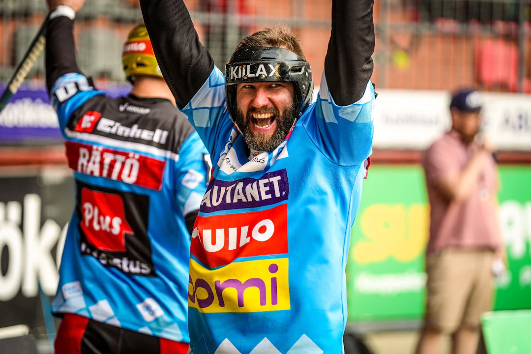 Juho Toivola; Joensuun Maila