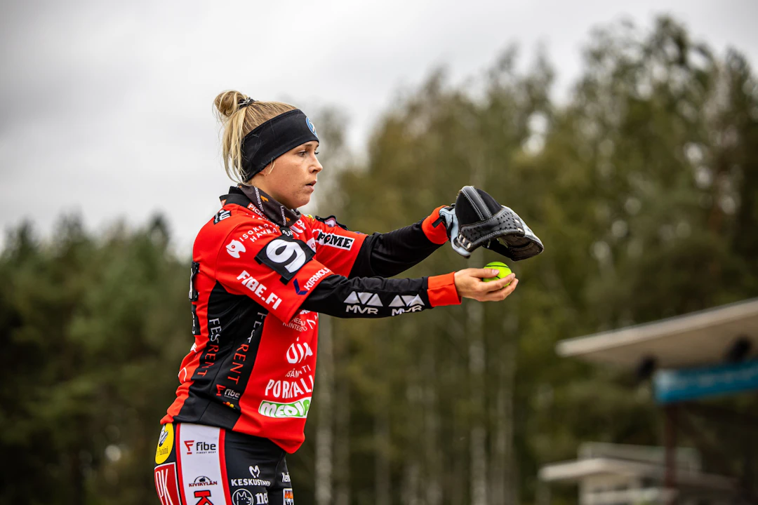 Minttu Vettenranta; Pesäkarhut, Pori