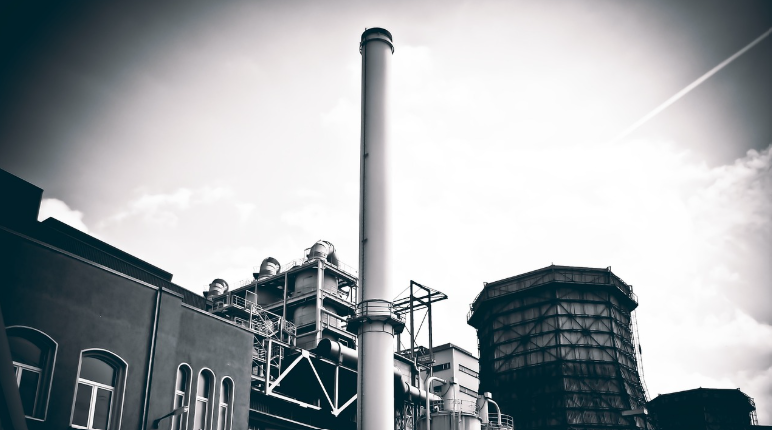 The Acceleration and Gaps in Global Clean Energy Investment: Tracking the Transition from Fossil Fuels