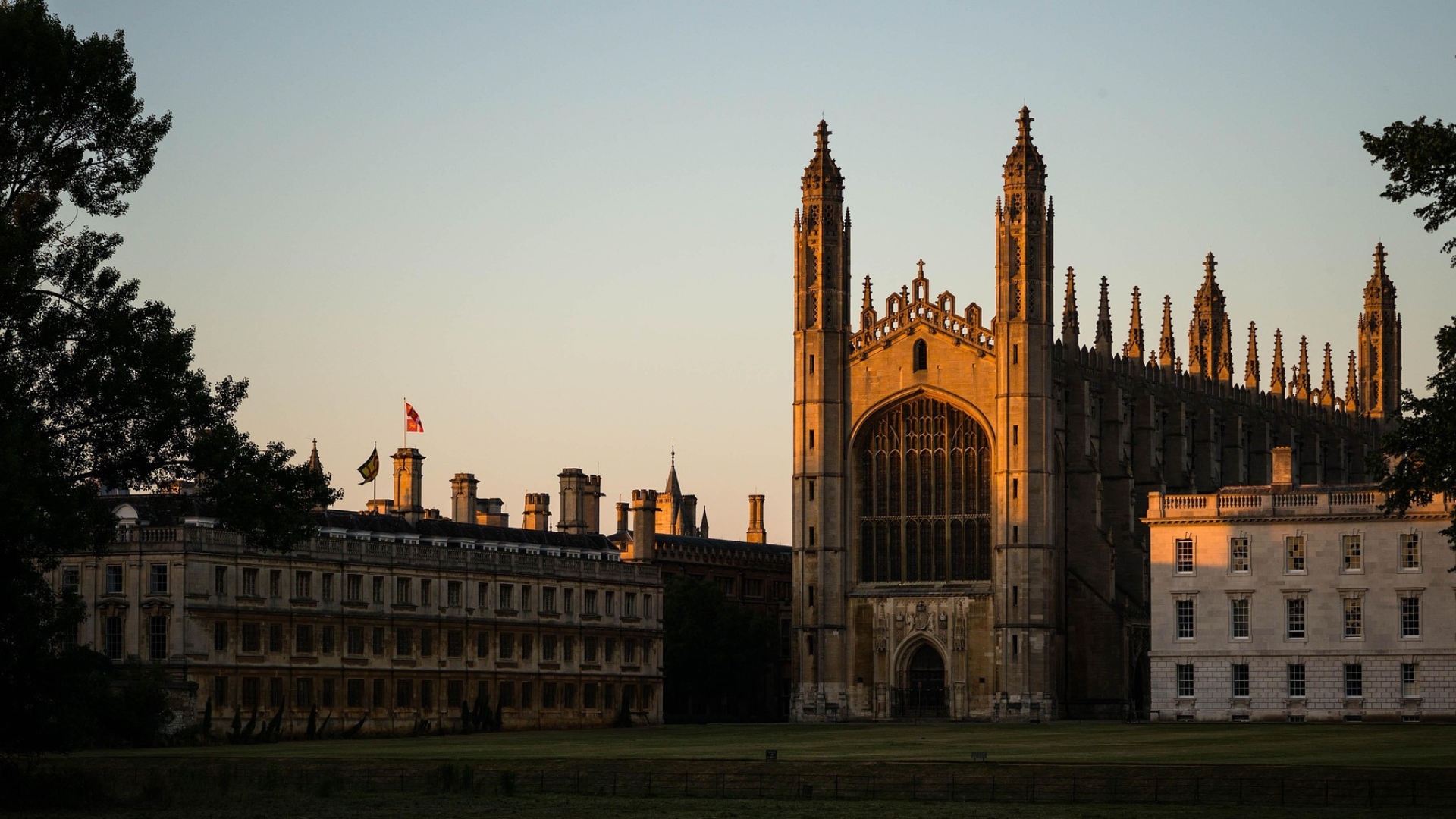 Net Zero on Campus: How Universities Are Leading the Energy Transition through Smart Management and Sustainability