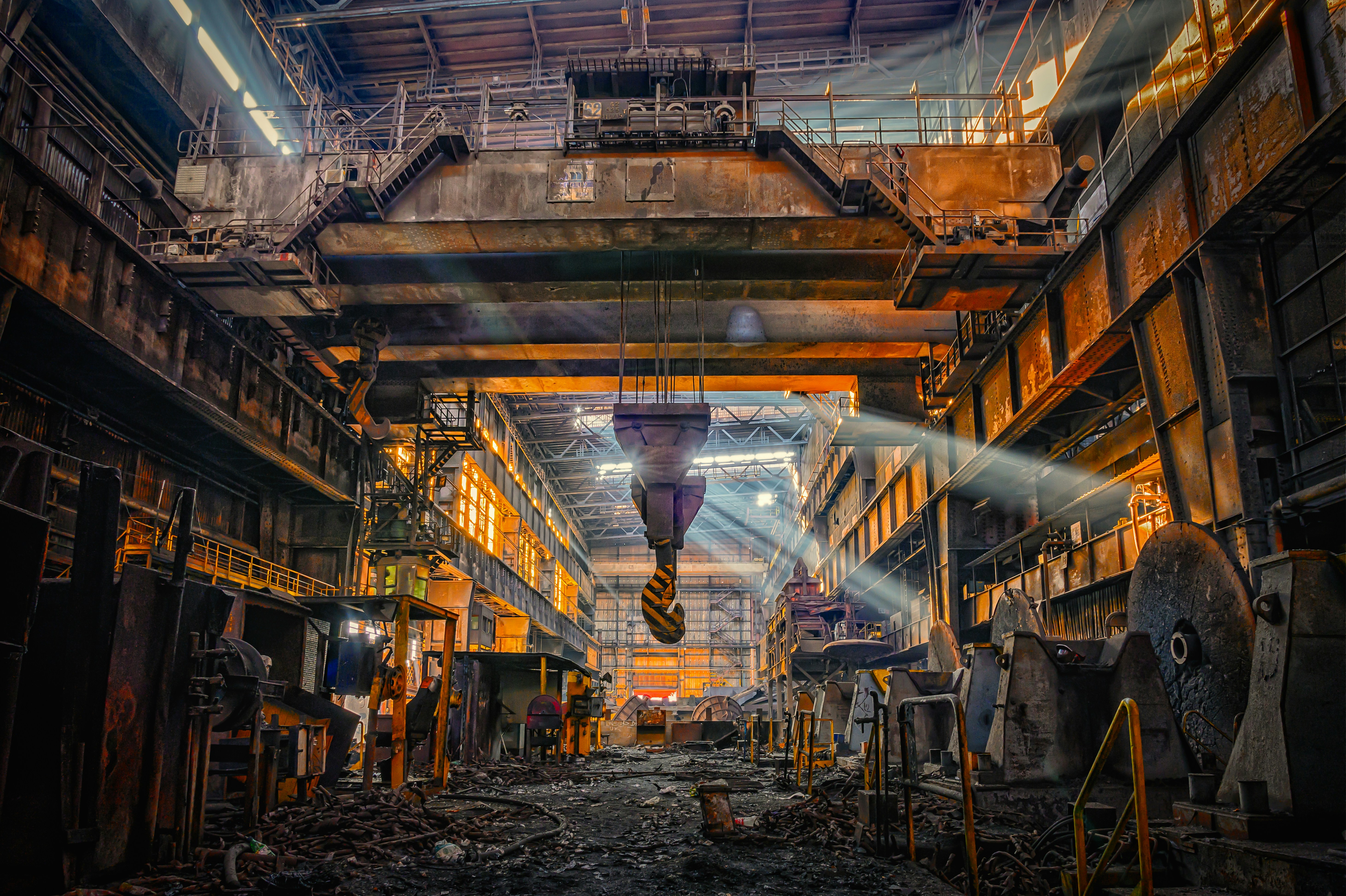 From Green to Truly Clean: How Low-Carbon Cement and Steel Support Sustainable Energy Projects